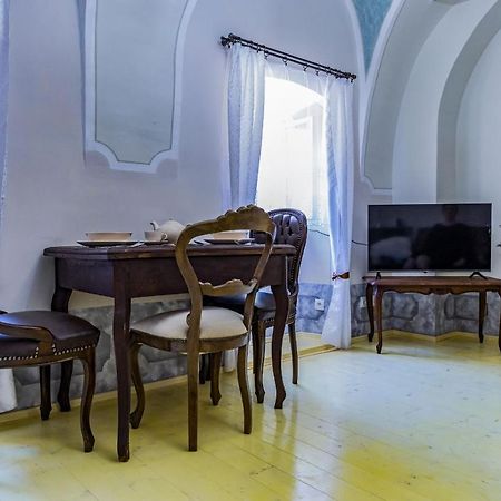 Apartman Charlotte V Dome So Studnou Na Streche Banská Štiavnica Kültér fotó