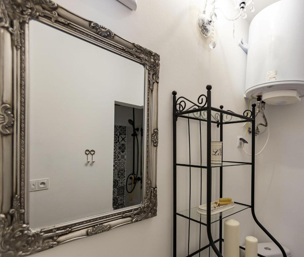 Apartman Charlotte V Dome So Studnou Na Streche Banská Štiavnica Kültér fotó