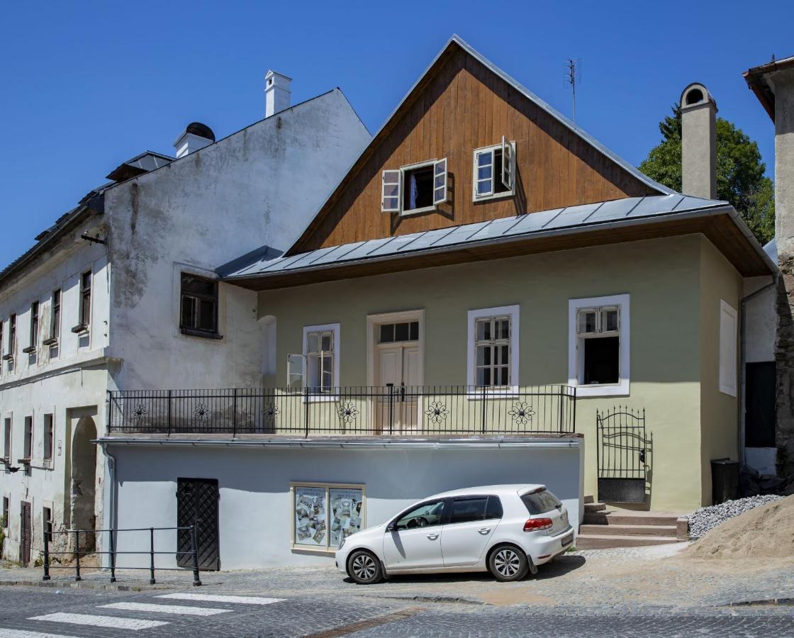 Apartman Charlotte V Dome So Studnou Na Streche Banská Štiavnica Kültér fotó